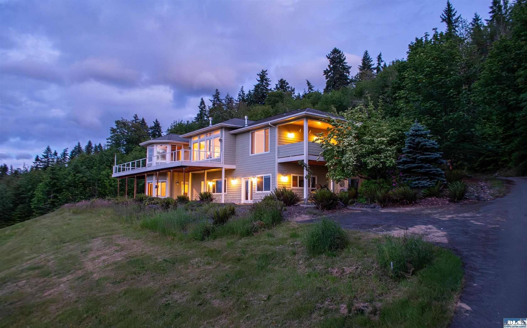 10 Acres of Land with Home for Sale in Port Angeles, Washington