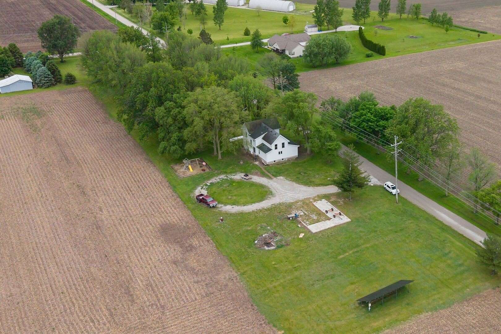 5 Acres of Land with Home for Sale in Fairbury, Illinois