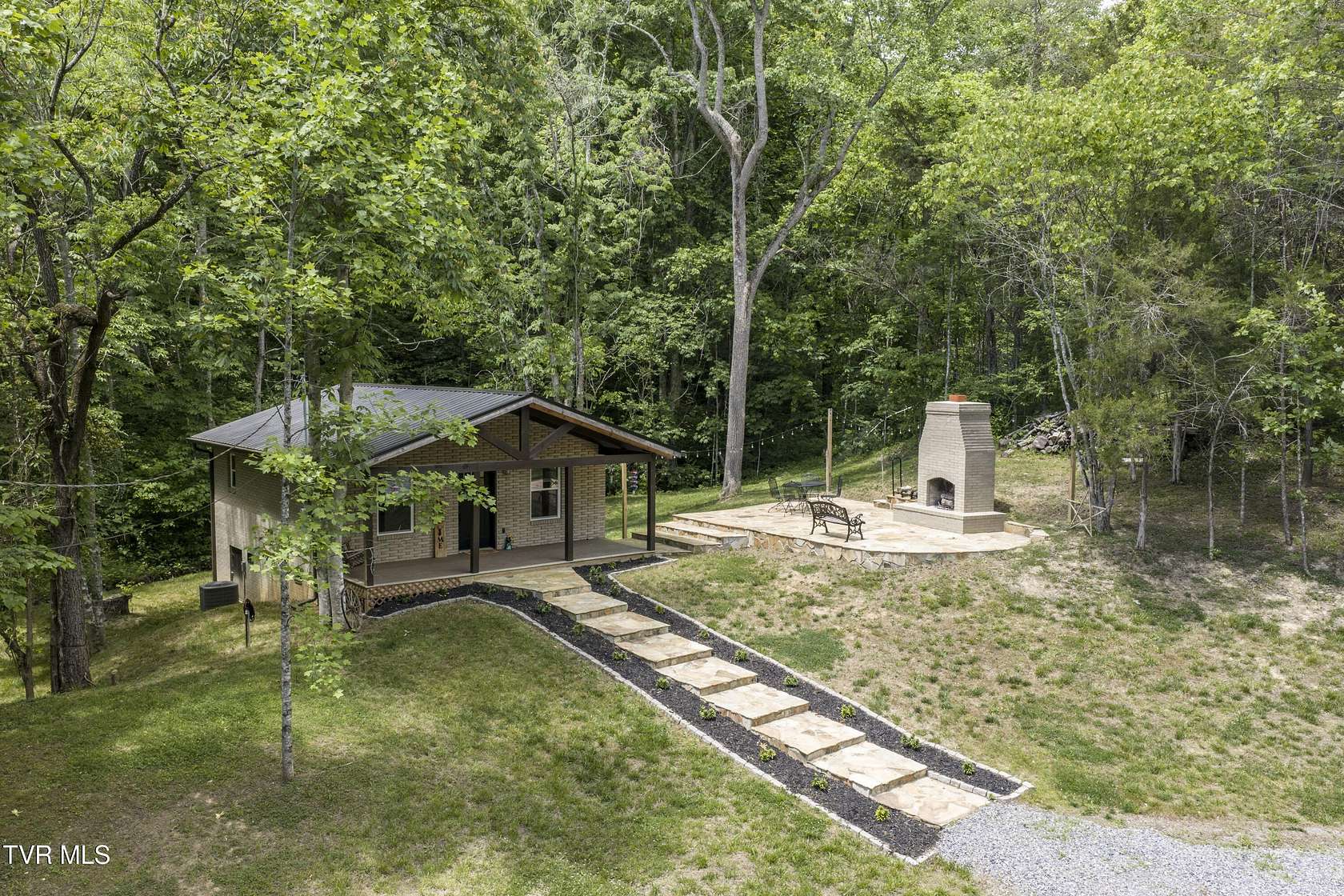 83.9 Acres of Land with Home for Sale in Kingsport, Tennessee