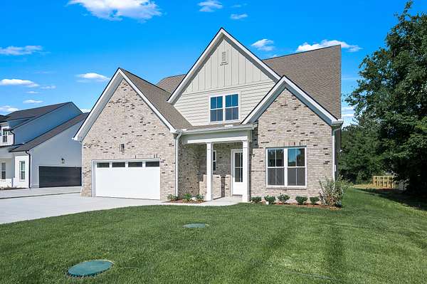 3.13 Acres of Land with Home for Sale in Murfreesboro, Tennessee