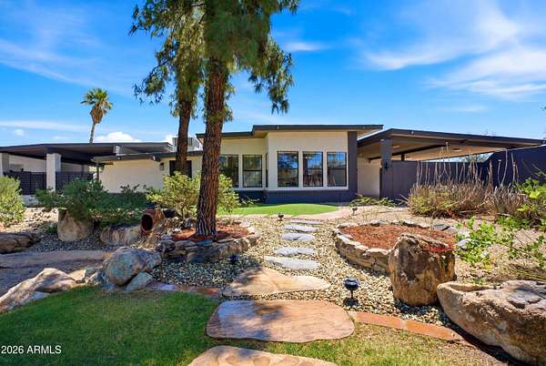 2.5 Acres of Land with Home for Sale in Cave Creek, Arizona