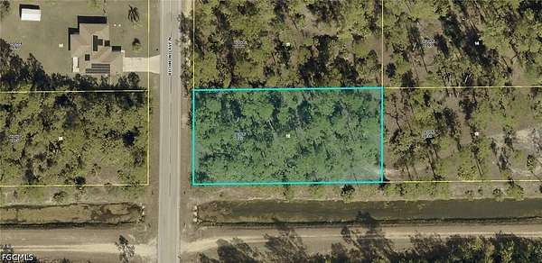 0.5 Acres of Residential Land for Sale in Lehigh Acres, Florida