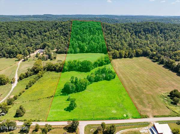 17.9 Acres of Land for Sale in Philadelphia, Tennessee