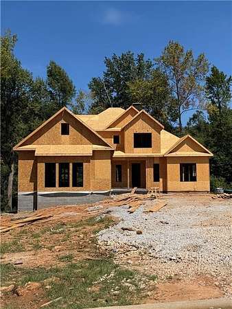 2.59 Acres of Land with Home for Sale in Opelika, Alabama