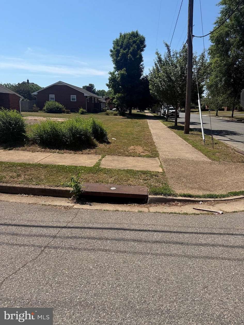 0.07 Acres of Residential Land for Sale in Fredericksburg, Virginia