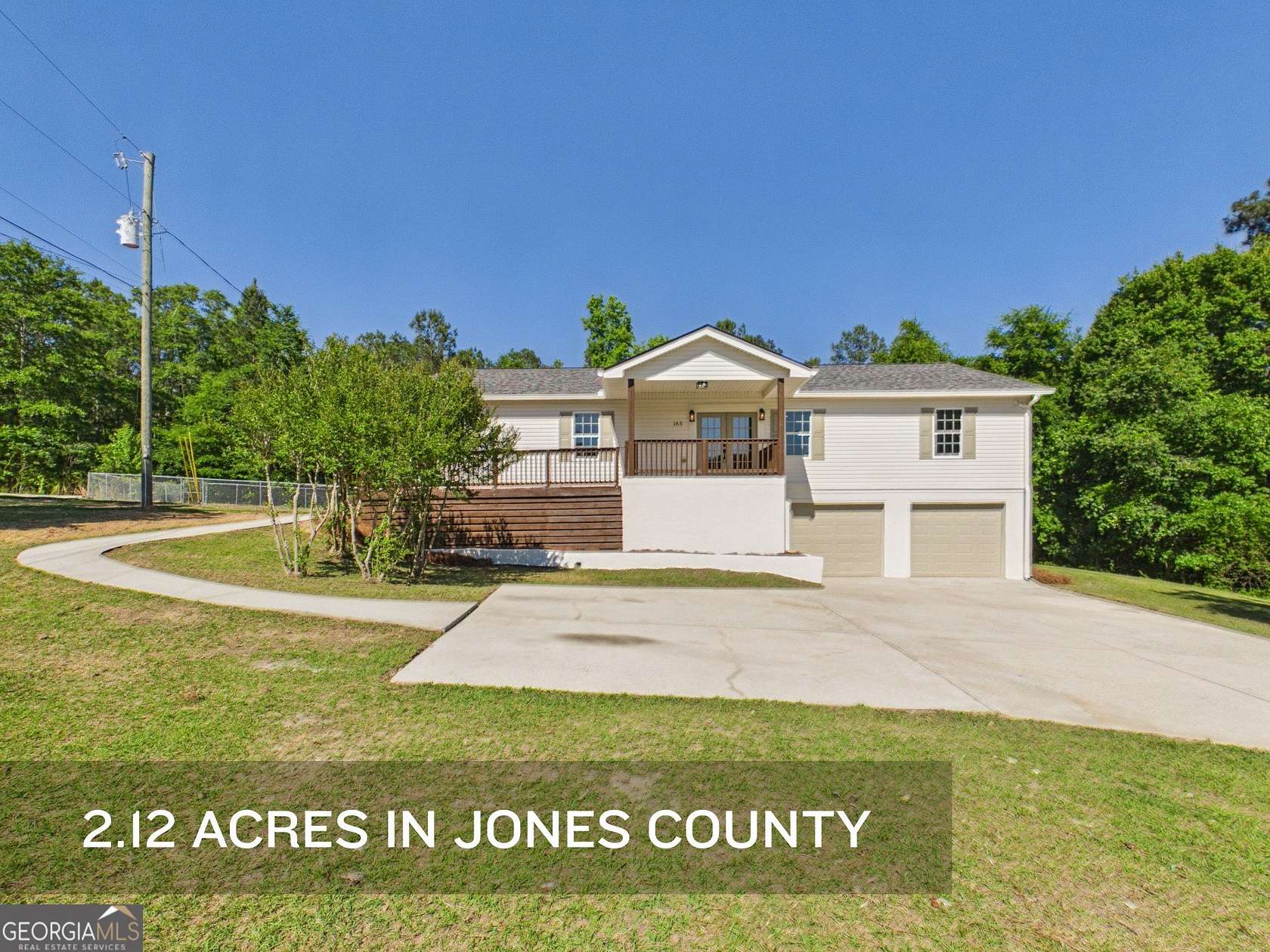 2.12 Acres of Land with Home for Sale in Macon, Georgia