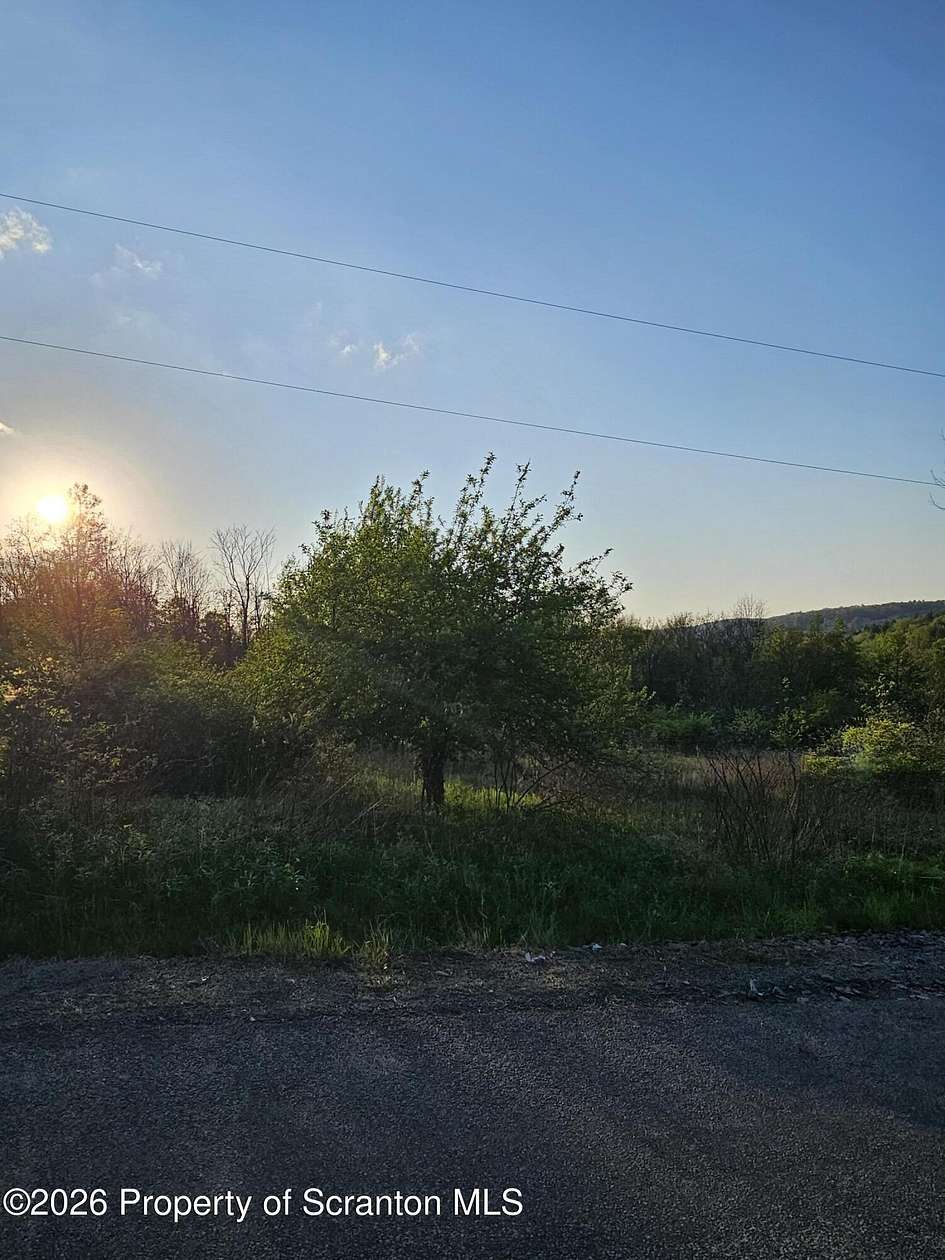 1.46 Acres of Residential Land for Sale in Sterling Township, Pennsylvania