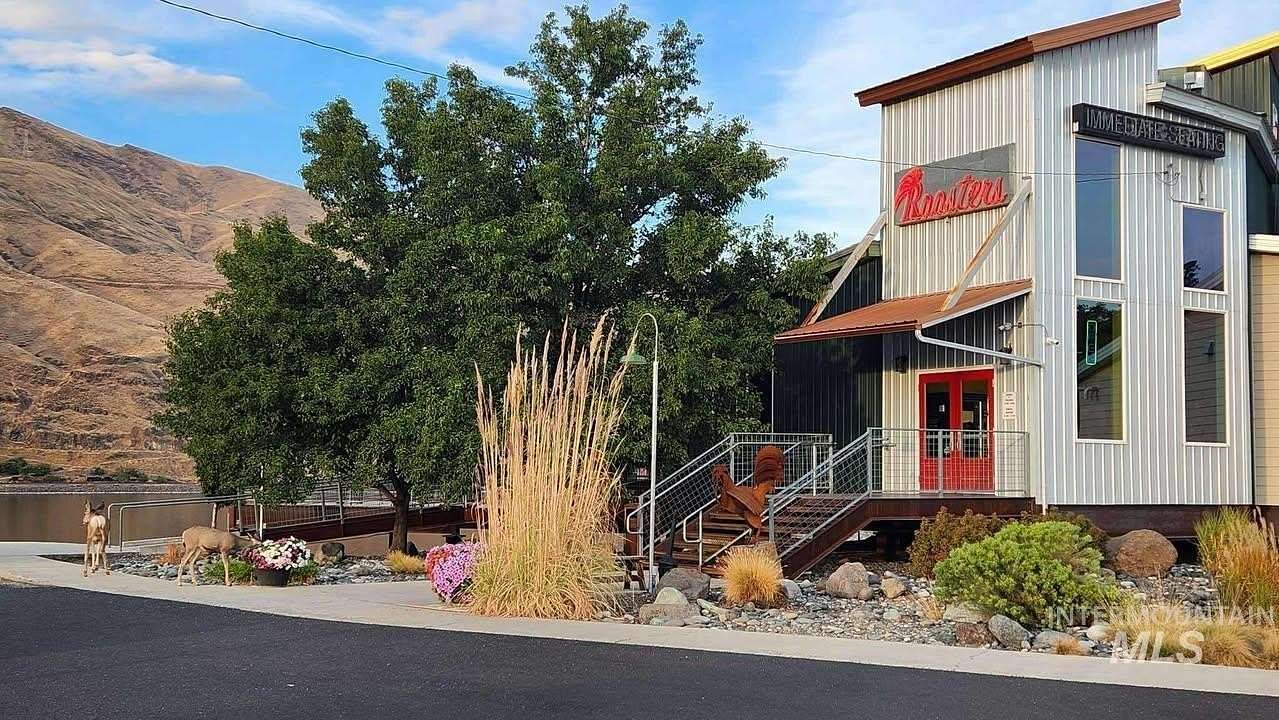 1.78 Acres of Improved Mixed-Use Land for Sale in Clarkston, Washington