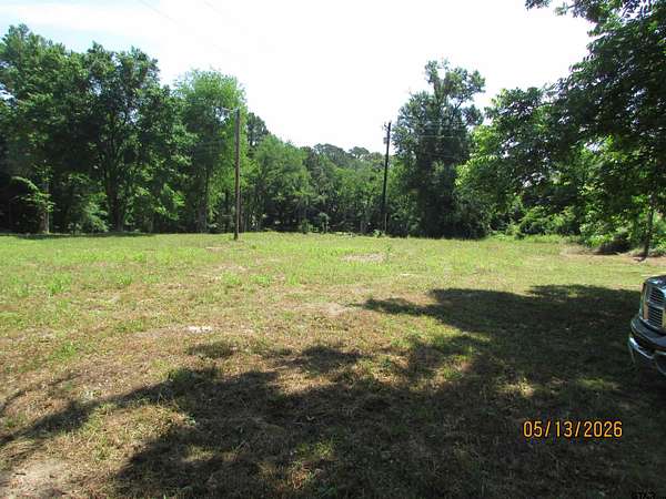 10 Acres of Residential Land for Sale in Frankston, Texas