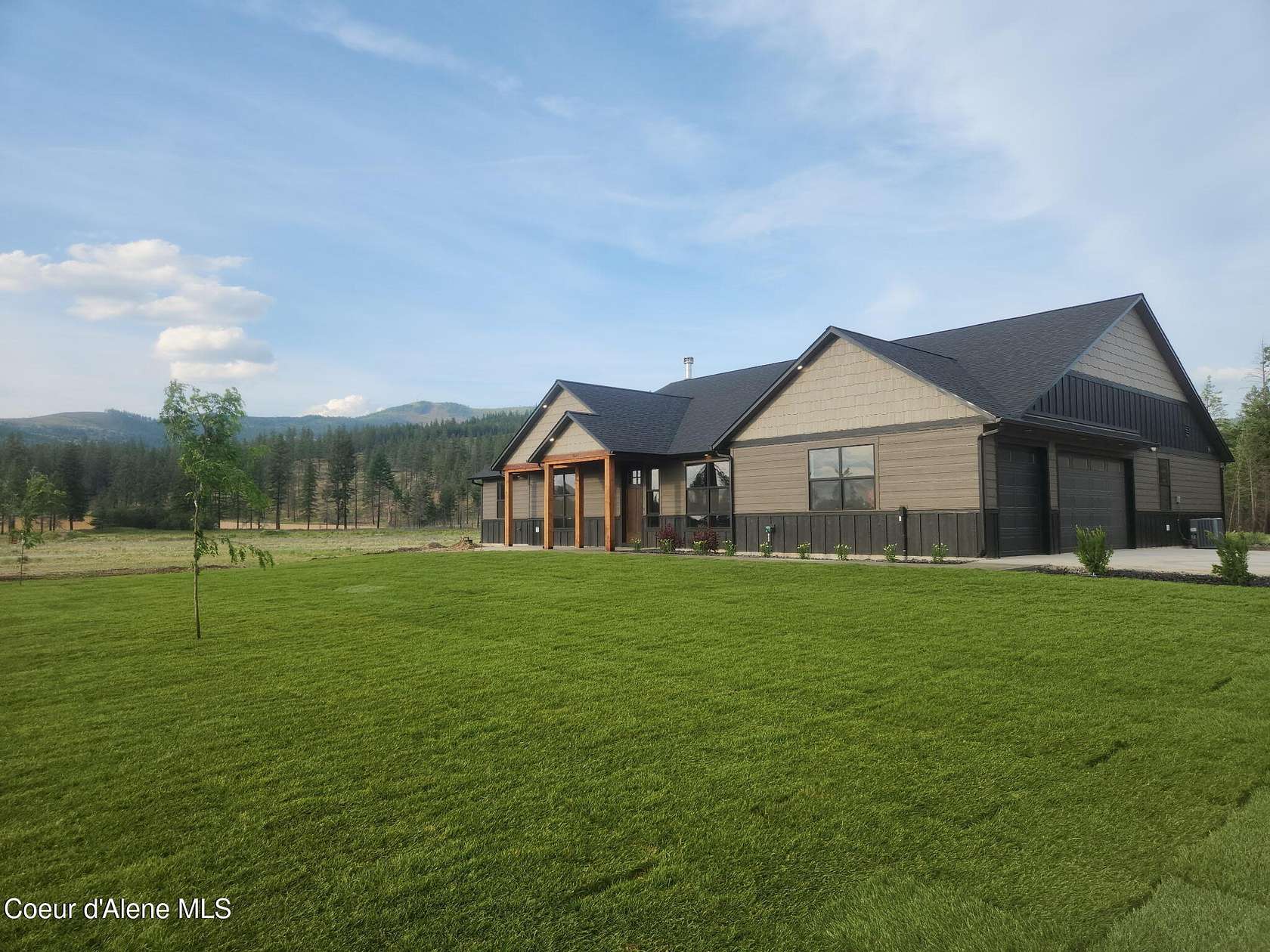 10 Acres of Land with Home for Sale in Blanchard, Idaho