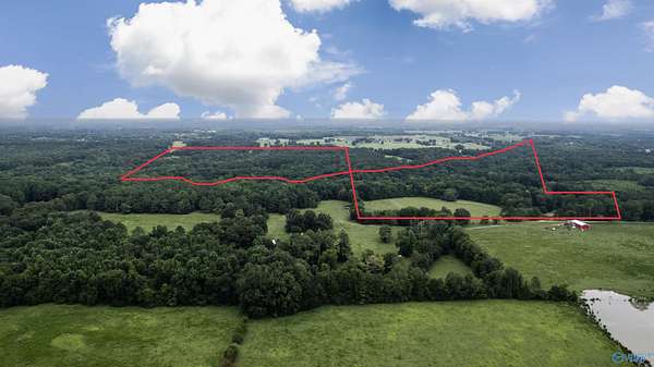 48.3 Acres of Land with Home for Sale in Rogersville, Alabama