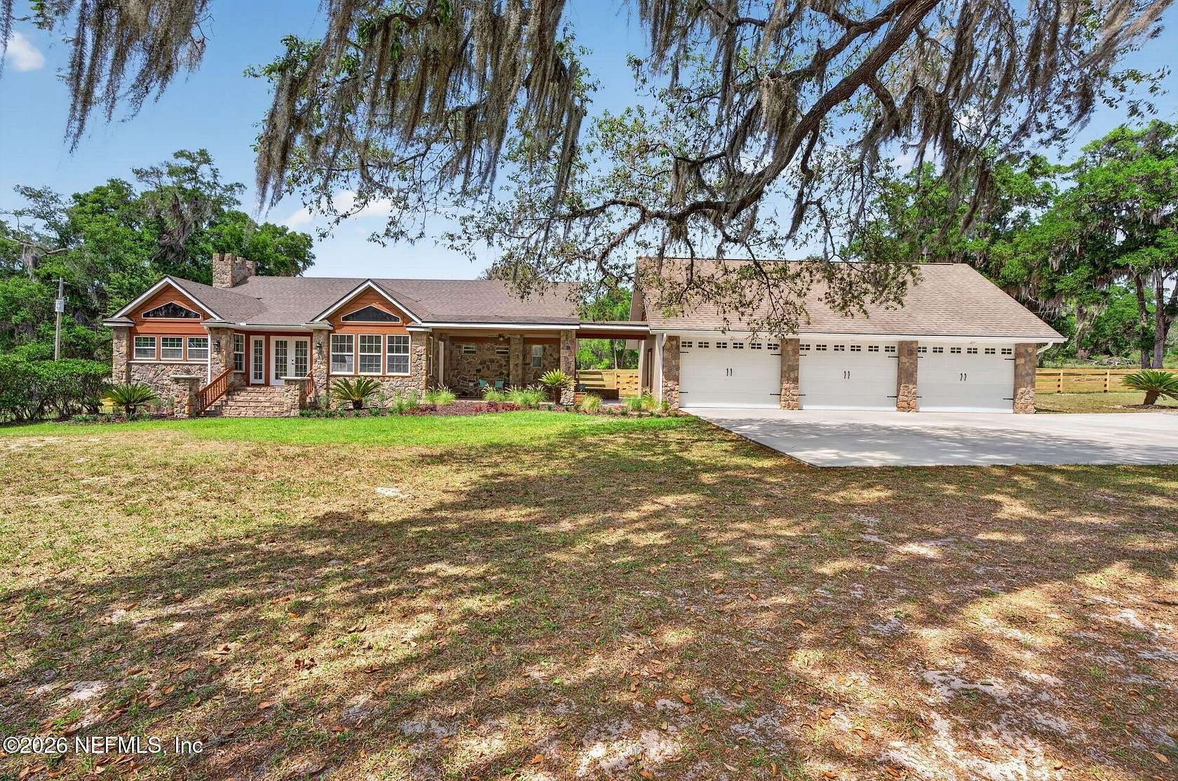 3.29 Acres of Land with Home for Sale in Hawthorne, Florida
