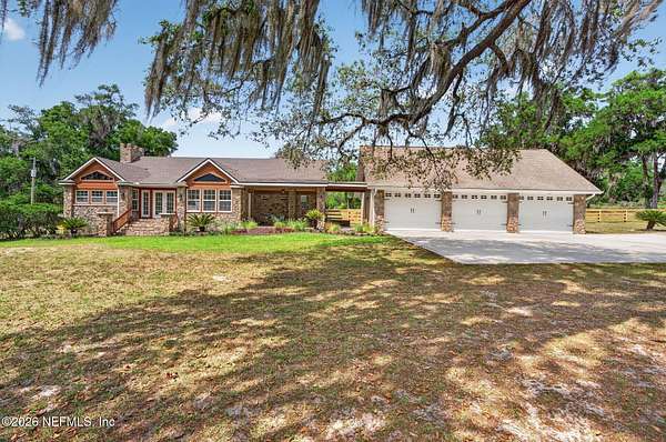 3.29 Acres of Land with Home for Sale in Hawthorne, Florida