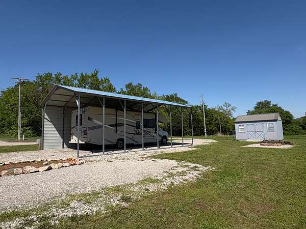 0.5 Acres of Residential Land for Sale in Mound City, Kansas