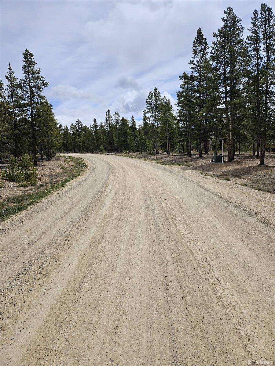 2.8 Acres of Residential Land for Sale in Leadville, Colorado