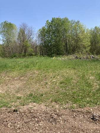 94 Acres of Recreational & Residential Land for Sale in Dickinson Center, New York