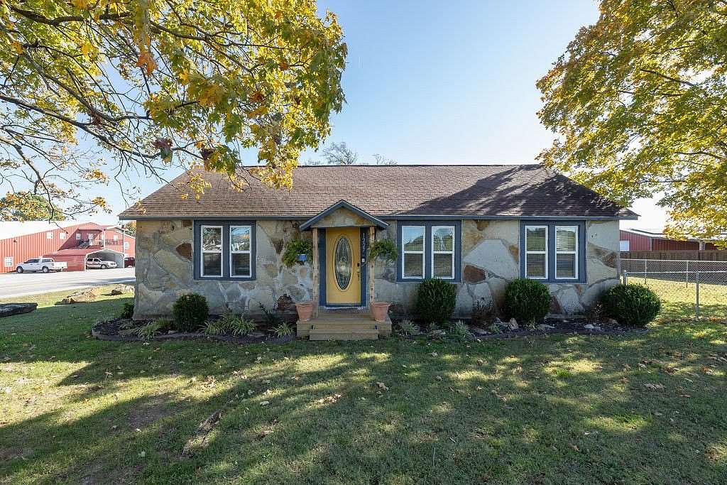 3 Acres of Land with Home for Lease in Highfill, Arkansas