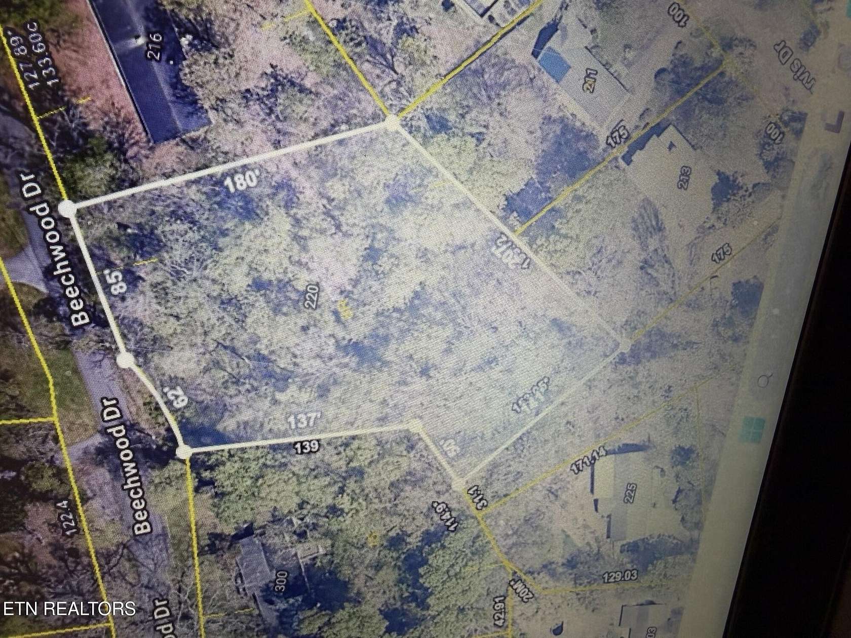 1 Acre of Residential Land for Sale in Knoxville, Tennessee