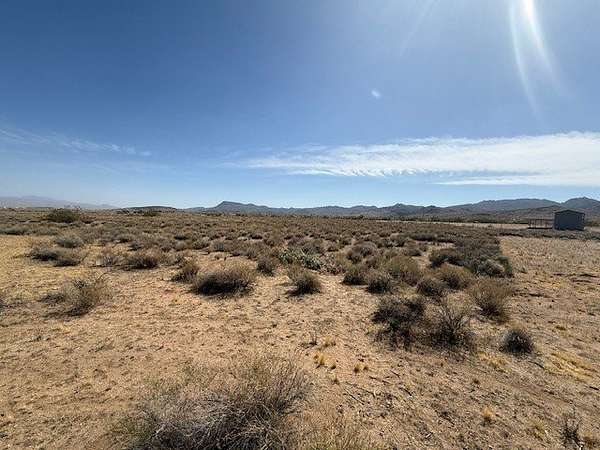 2.13 Acres of Residential Land for Sale in Kingman, Arizona