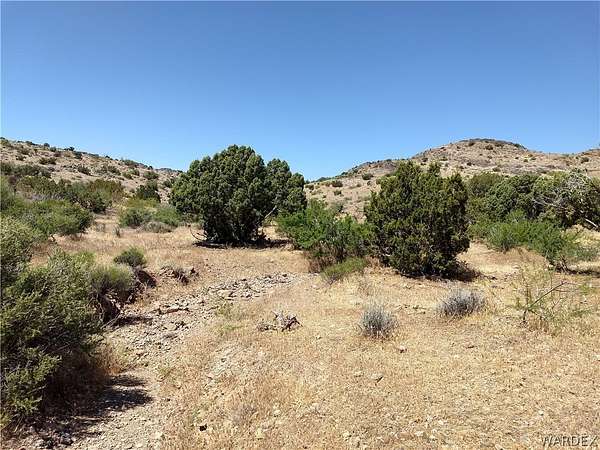 3.36 Acres of Residential Land for Sale in Golden Valley, Arizona