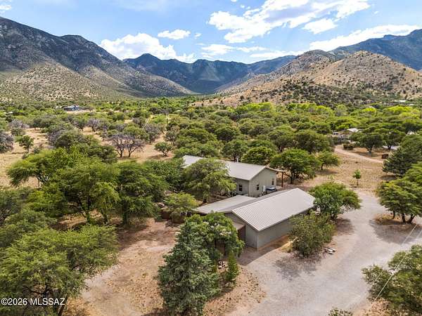 2.16 Acres of Land with Home for Sale in Hereford, Arizona