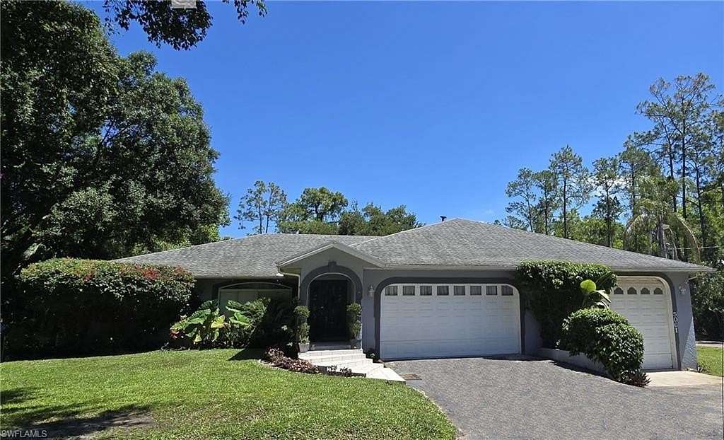 2.27 Acres of Land with Home for Sale in Naples, Florida
