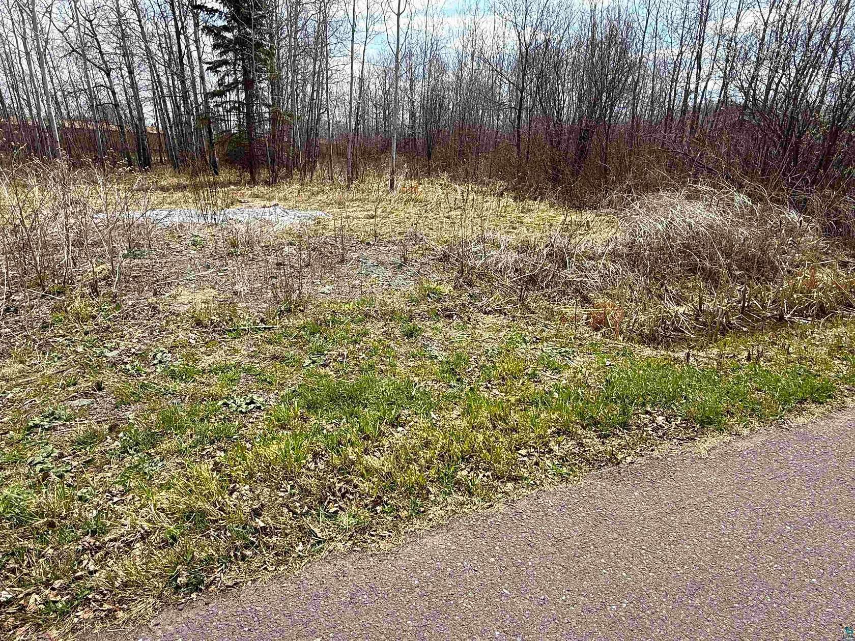 0.3 Acres of Residential Land for Sale in Superior, Wisconsin