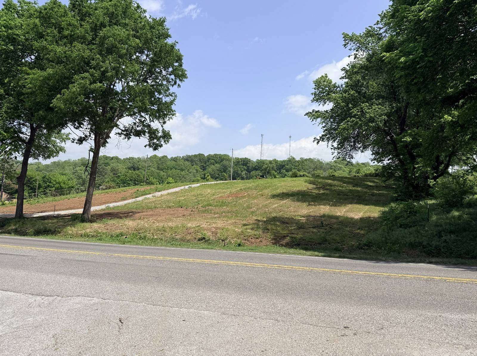0.75 Acres of Residential Land for Sale in Huntsville, Arkansas