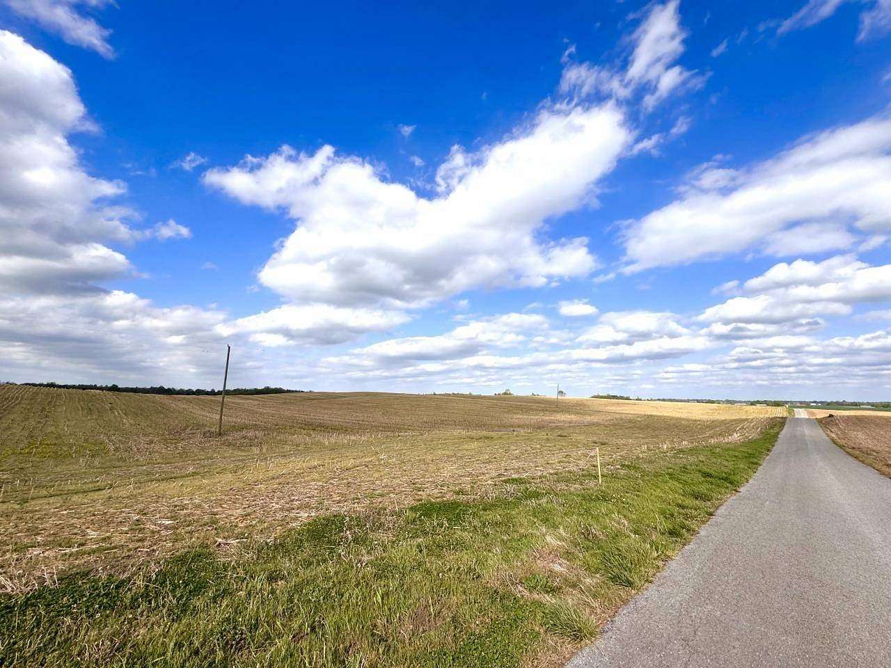 83 Acres of Agricultural & Residential Land for Sale in Upton, Kentucky