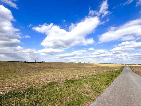 83 Acres of Agricultural & Residential Land for Sale in Upton, Kentucky