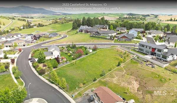 0.48 Acres of Residential Land for Sale in Moscow, Idaho