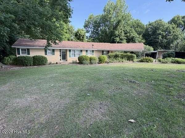 14 Acres of Recreational Land with Home for Sale in Faison, North Carolina
