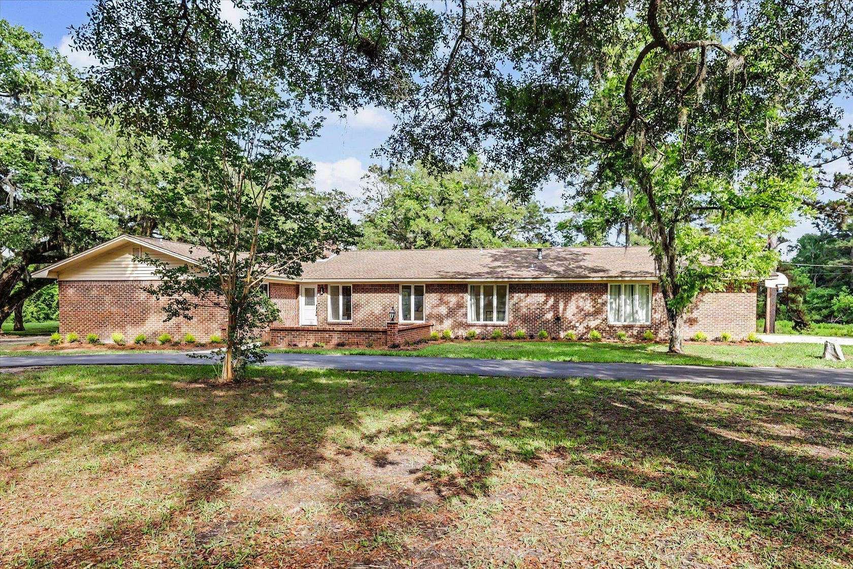 2.65 Acres of Land with Home for Sale in Tallahassee, Florida