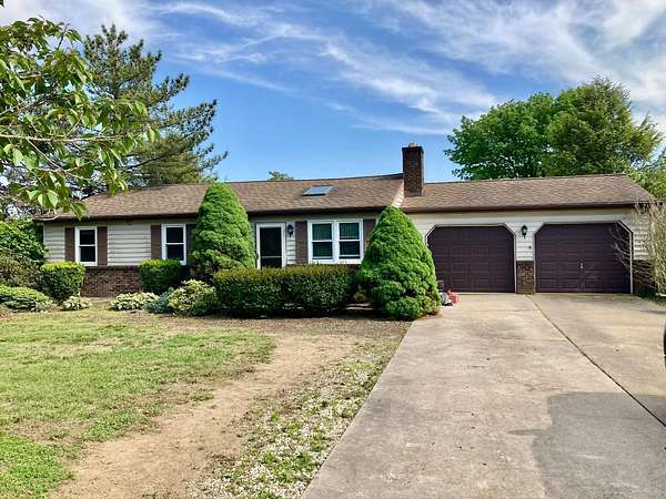 2.19 Acres of Land with Home for Sale in Lenhartsville, Pennsylvania
