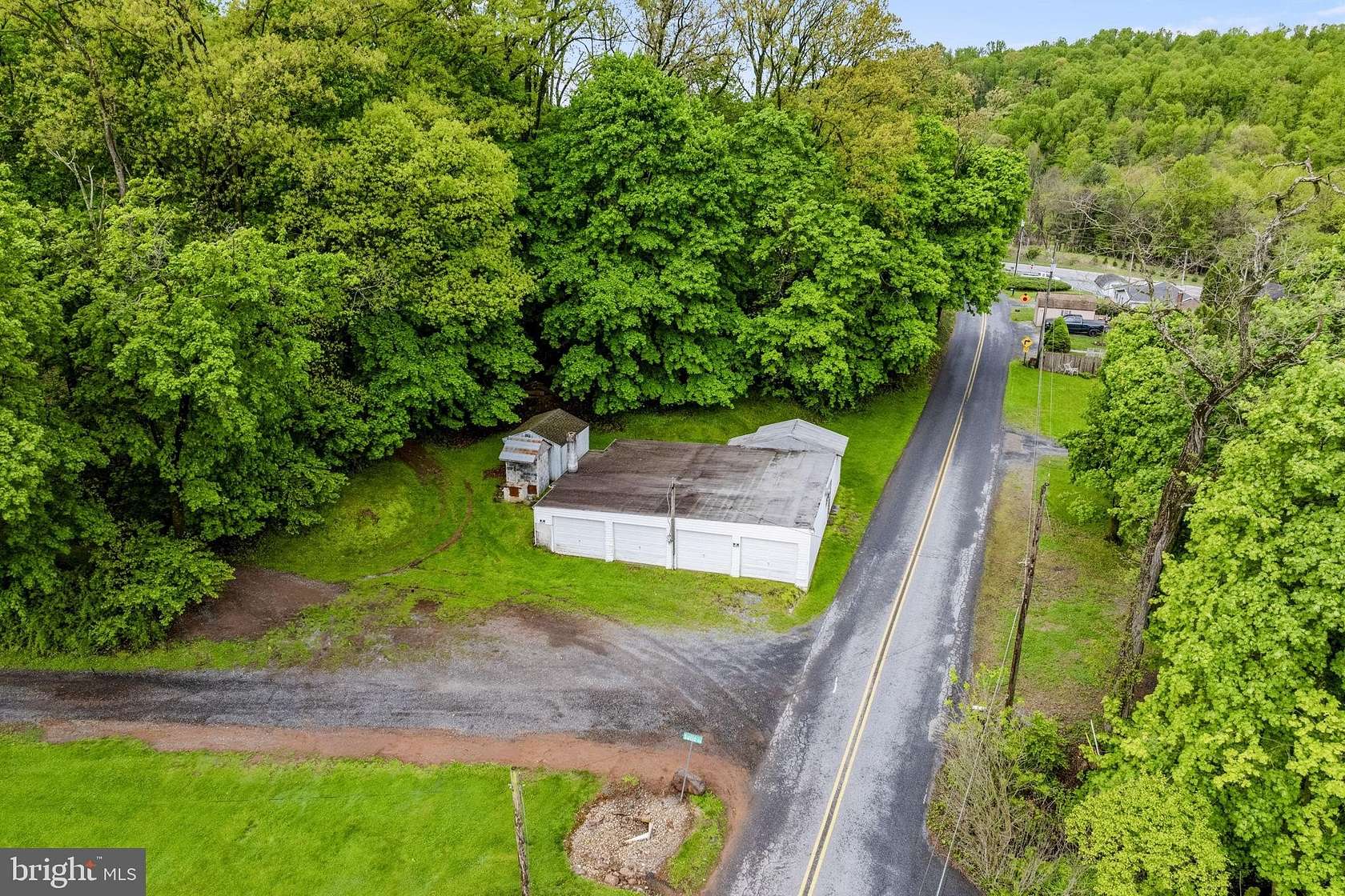 0.4 Acres of Mixed-Use Land for Sale in Newmanstown, Pennsylvania
