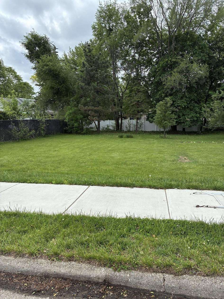 0.17 Acres of Land for Sale in Rockford, Illinois