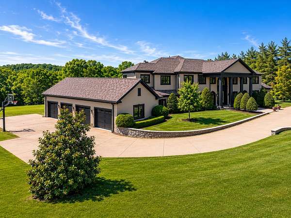 4 Acres of Land with Home for Sale in Nashville, Tennessee