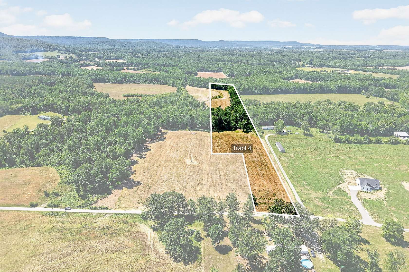 12.2 Acres of Land for Sale in McMinnville, Tennessee