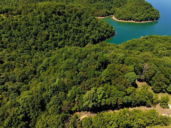 3 Acres of Residential Land for Sale in Allons, Tennessee