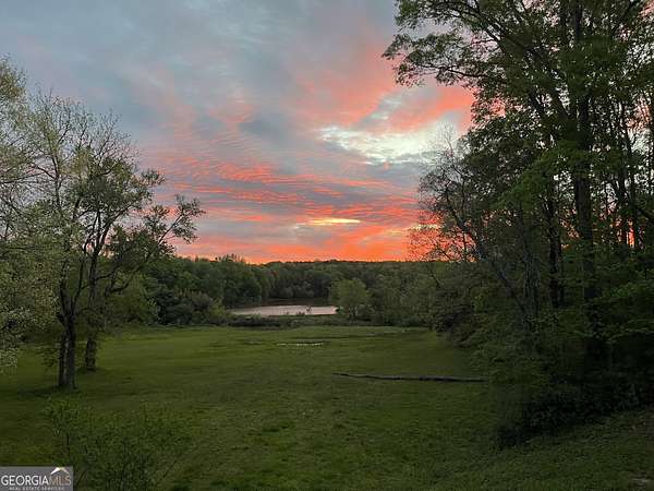 94.5 Acres of Recreational Land for Sale in Hogansville, Georgia