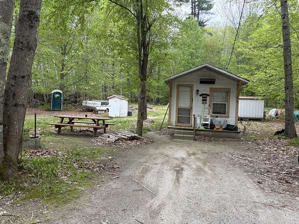 0.51 Acres of Residential Land for Sale in Raymond, Maine