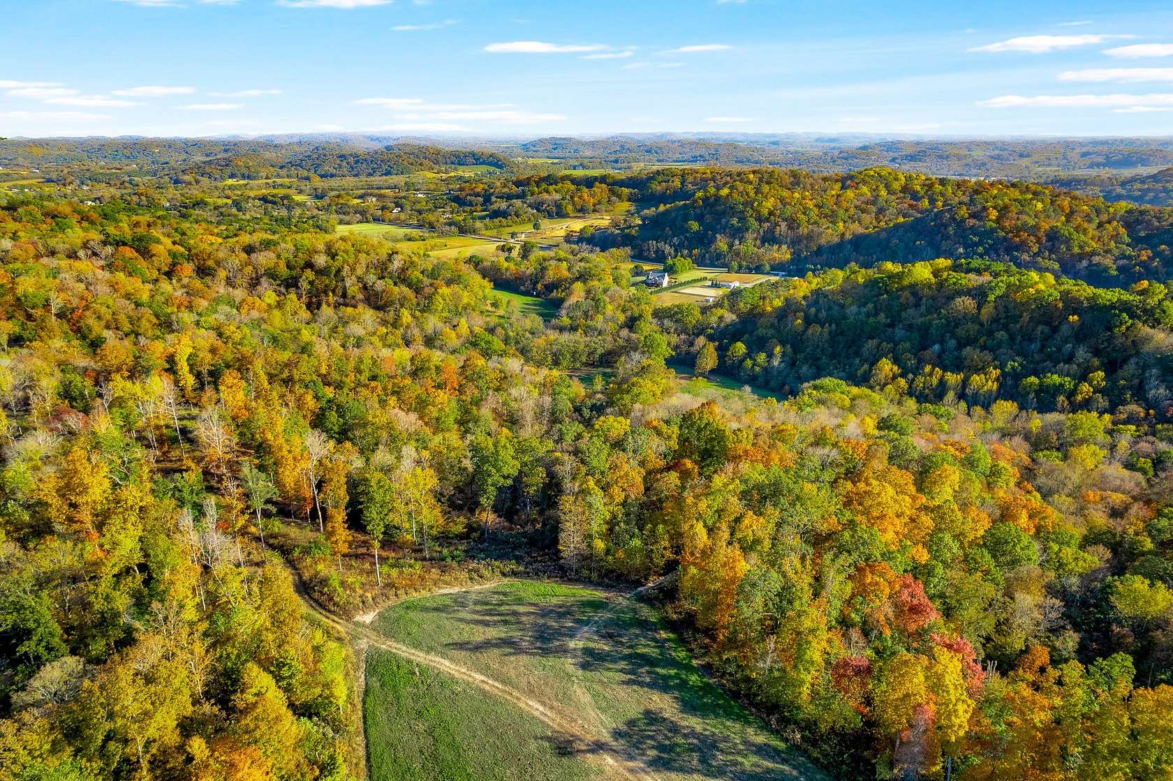 430 Acres of Land with Home for Sale in Franklin, Tennessee