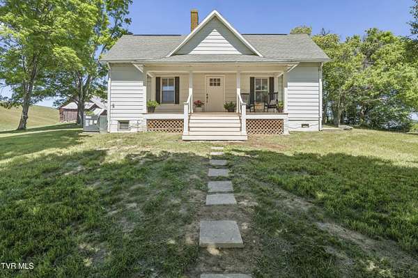 2.44 Acres of Land with Home for Sale in Gray, Tennessee