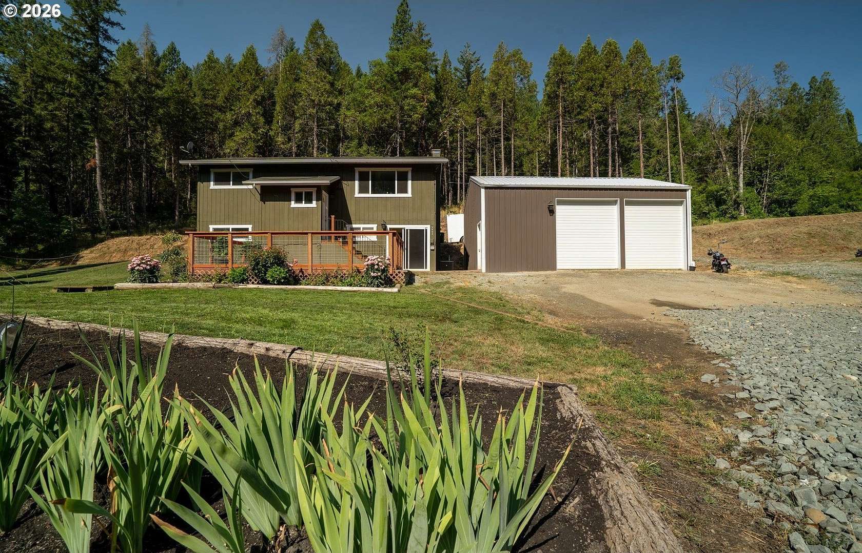 2 Acres of Land with Home for Sale in Myrtle Creek, Oregon