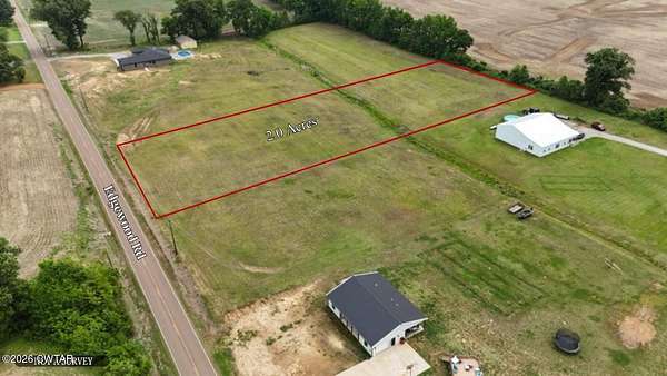 2 Acres of Residential Land for Sale in Newbern, Tennessee
