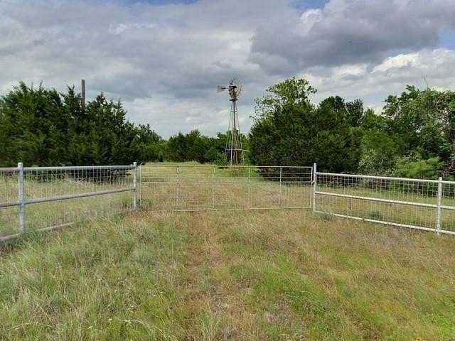 41.5 Acres of Agricultural & Residential Land for Sale in Meridian, Texas