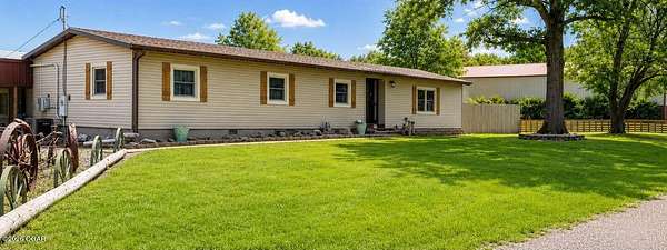 2 Acres of Land with Home for Sale in Weir, Kansas