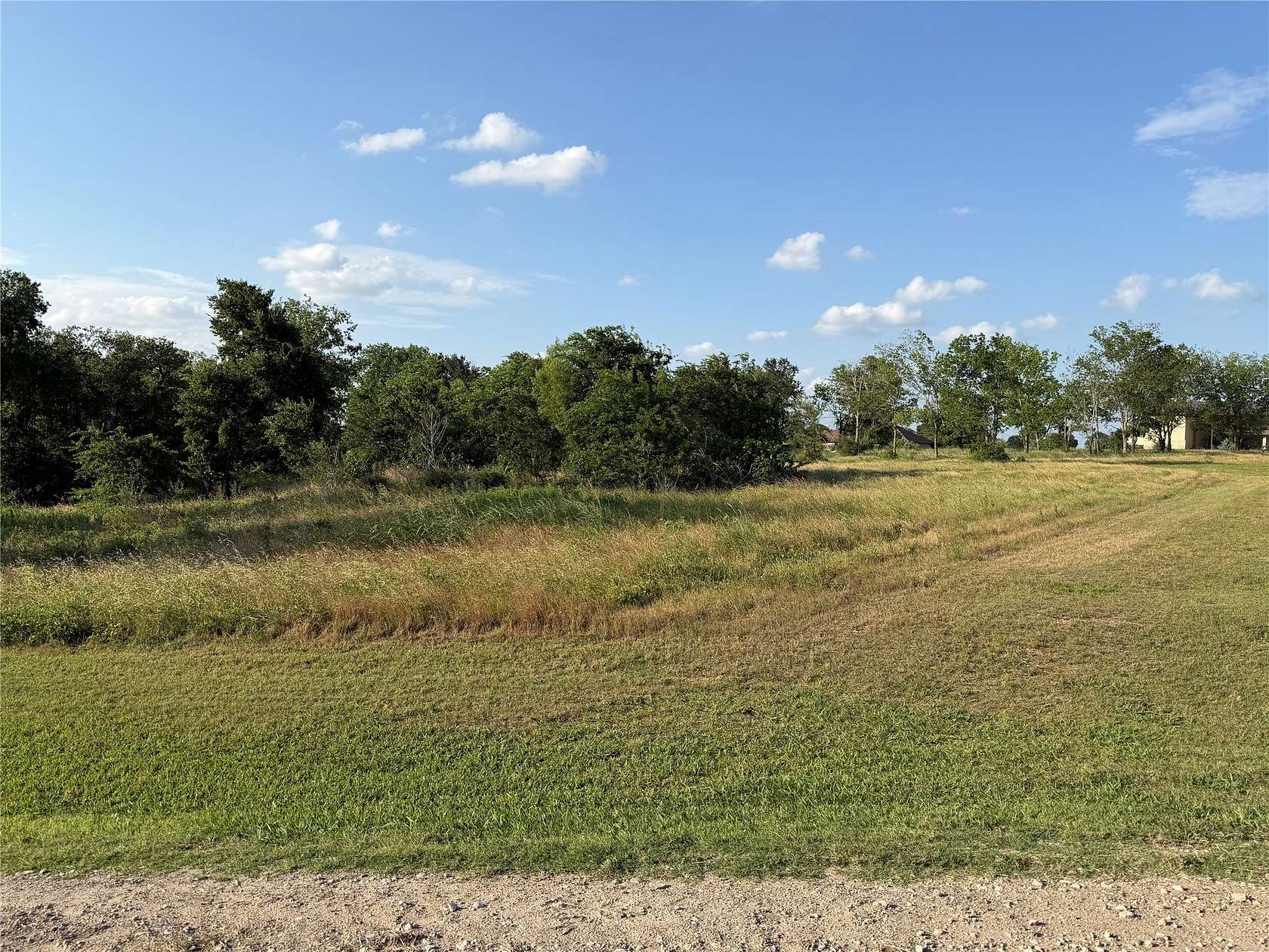 1.56 Acres of Residential Land for Sale in Corsicana, Texas
