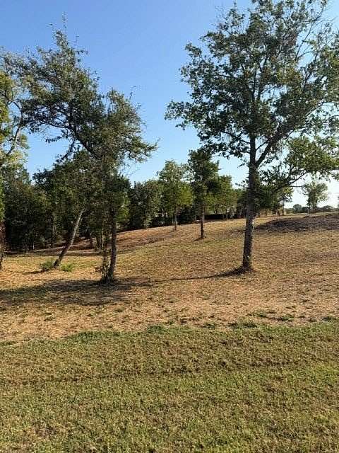 1.56 Acres of Residential Land for Sale in Corsicana, Texas