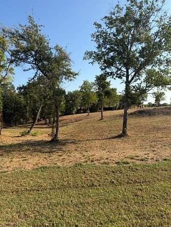 1.56 Acres of Residential Land for Sale in Corsicana, Texas